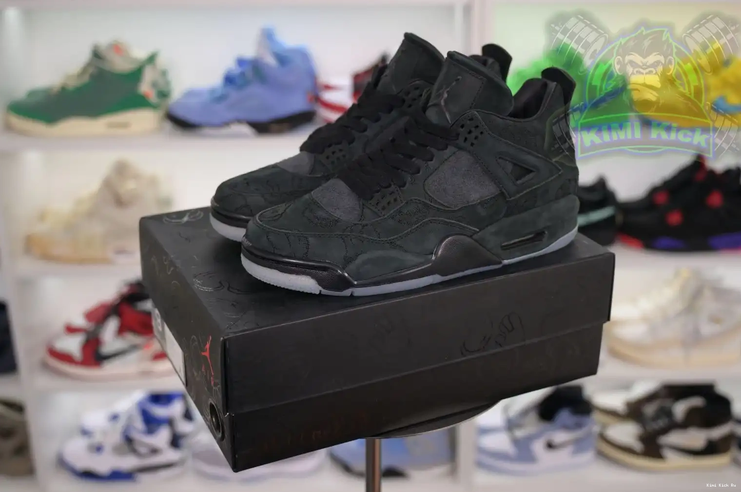 kaws Jordan Jordan black 4 Kimikick Air 0820